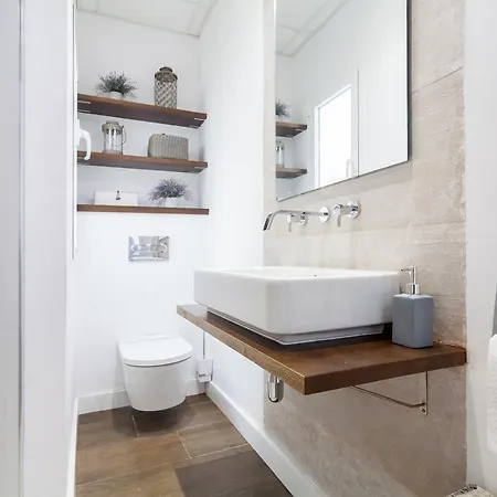 Stunning Boutique - Space Maison